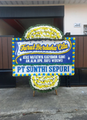 Papan Bunga Duka di Lagaligo