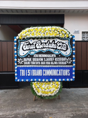 Papan Bunga Duka di Lagaligo